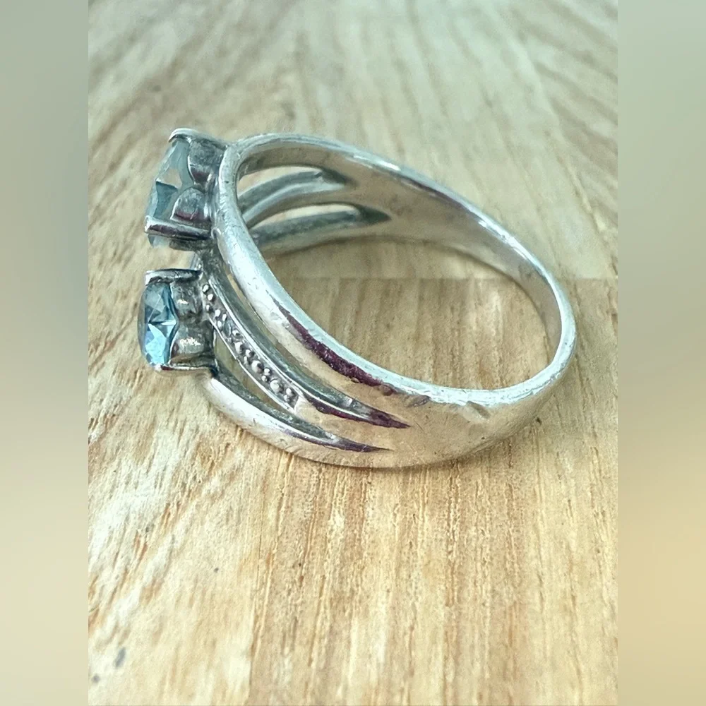 925 Sterling silver blue heart ring size 8.5